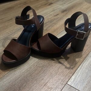 Brown Chunky Heel Sandals